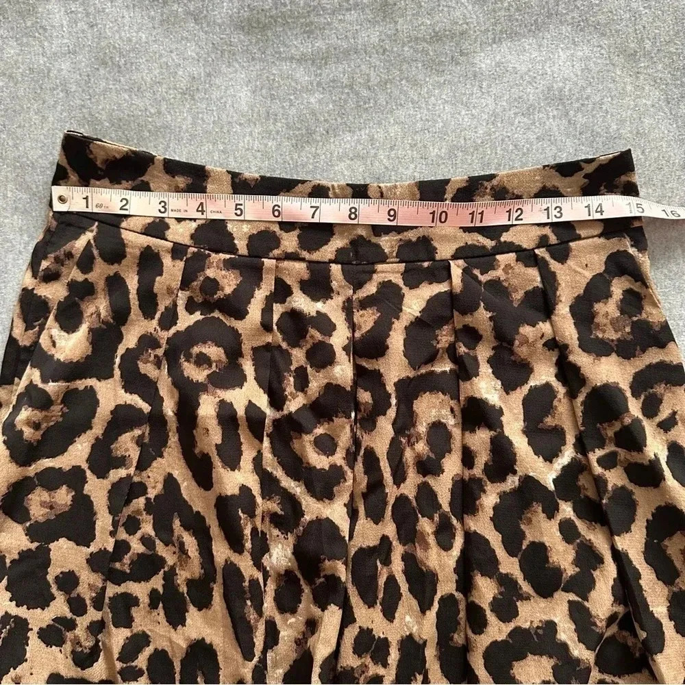 Hayden LA leopard high rise shorts size L - Picture 8 of 9